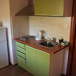 Apartment Lee
